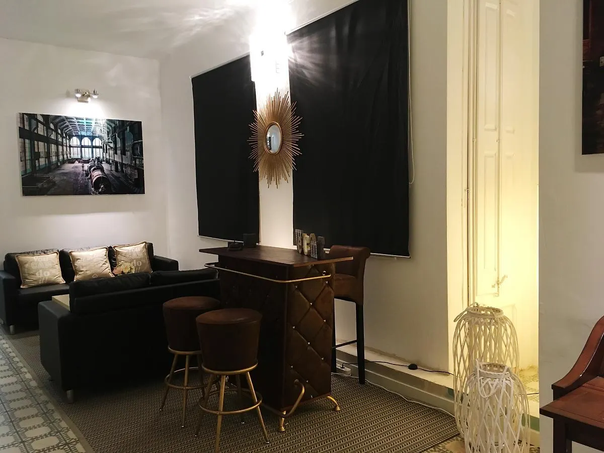 Chez Moi Otel Barselona 0*,  İspanya